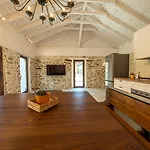 Villa Thalori Rachoni (Thasos)