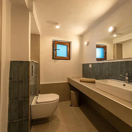 Thalori Villa *